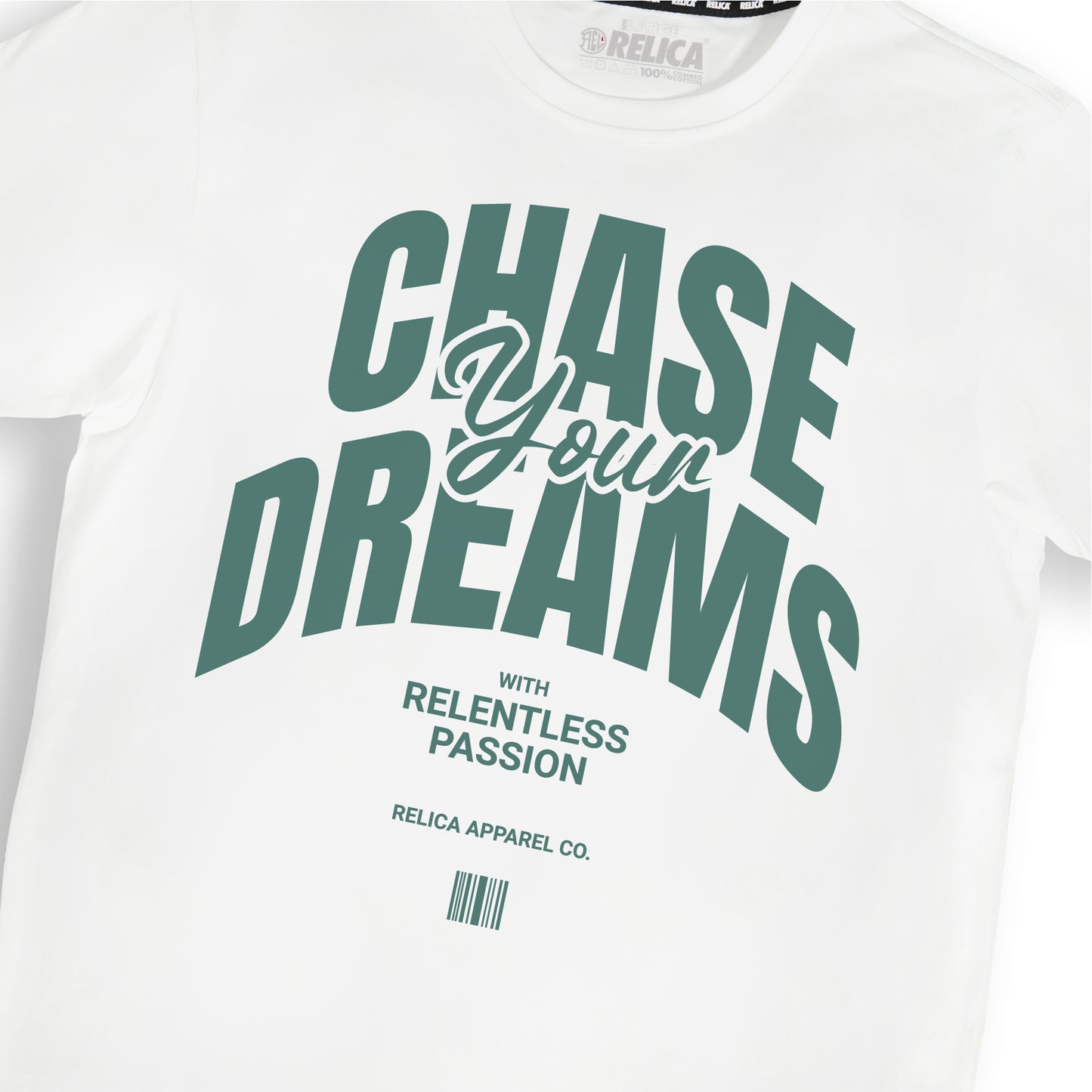 Regular Tee "Chase Your Dreams"